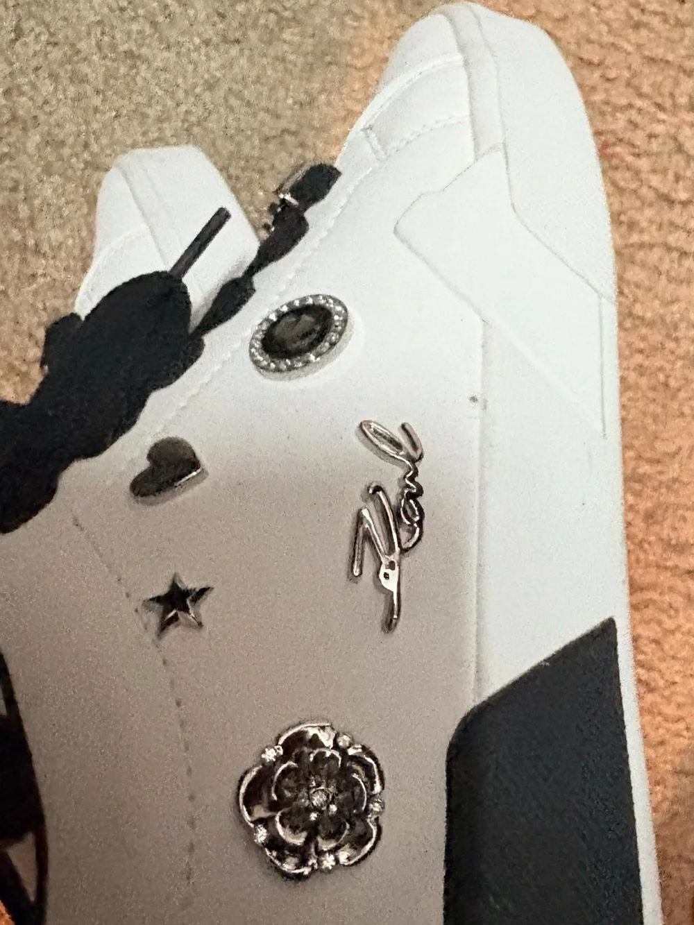 Karl Lagerfeld White Sneakers with Black Accents and Logo Hardware
